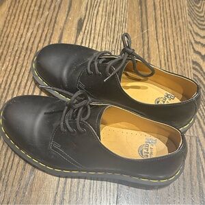 Dr Martens men shoes